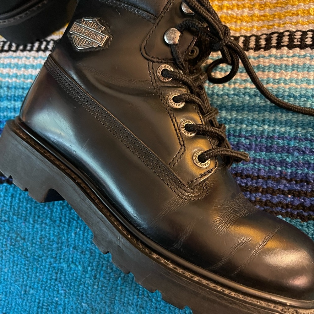 Harley Davidson black motorcycle boots.  Men’s size 5-1/2 / Women’s size 7